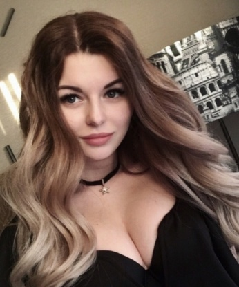 Яна