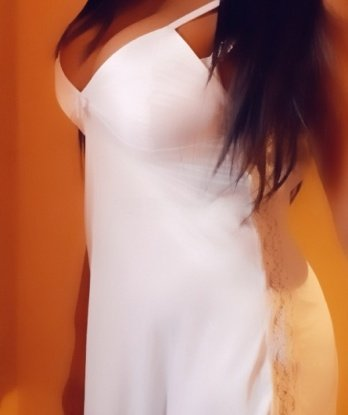 Мои услуги охватывают все, о чем вы только мечтали. 💋 Я знаю, как доставить истинное наслаждение и раскрыть все ваши самые сокровенные фантазии. Живу в Москве и готова стать вашей идеальной компаньонкой на вечер, досуге или деловой встрече. Появление меня украсит ваше мероприятие и позволит вам насладиться моей красотой и интеллектом. Вы будете удивлены моим тонким вкусом и безупречным стилем. Не упустите возможность окунуться в мир наслаждения с самой идеальной индивидуалкой в Москве. Фото и отзывы доступны по запросу. Комфиденциальность и дискретность гарантированы. 💫 Ирина